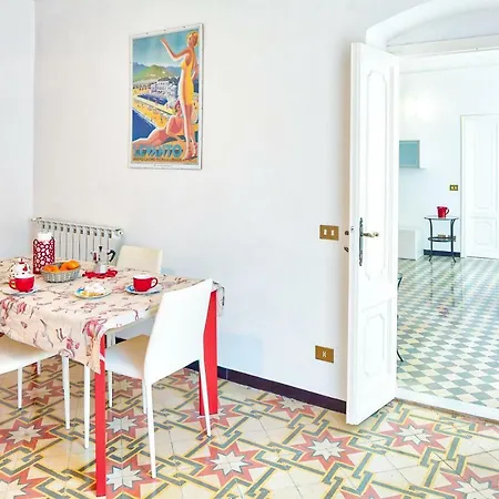 Via Dante Vacanze - Apartamento *