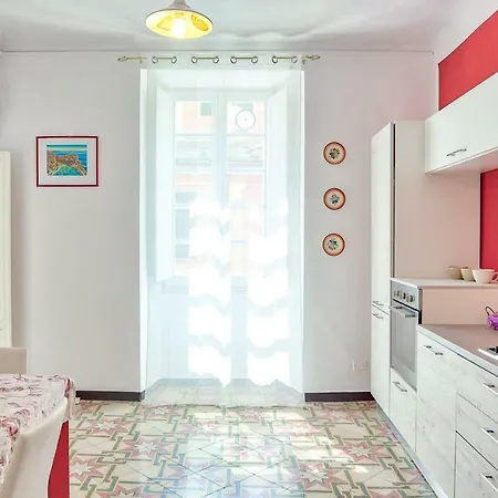 Via Dante Vacanze - *