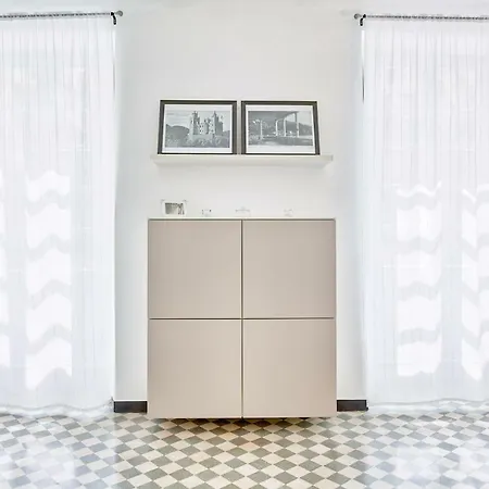 Via Dante Vacanze - * Levanto